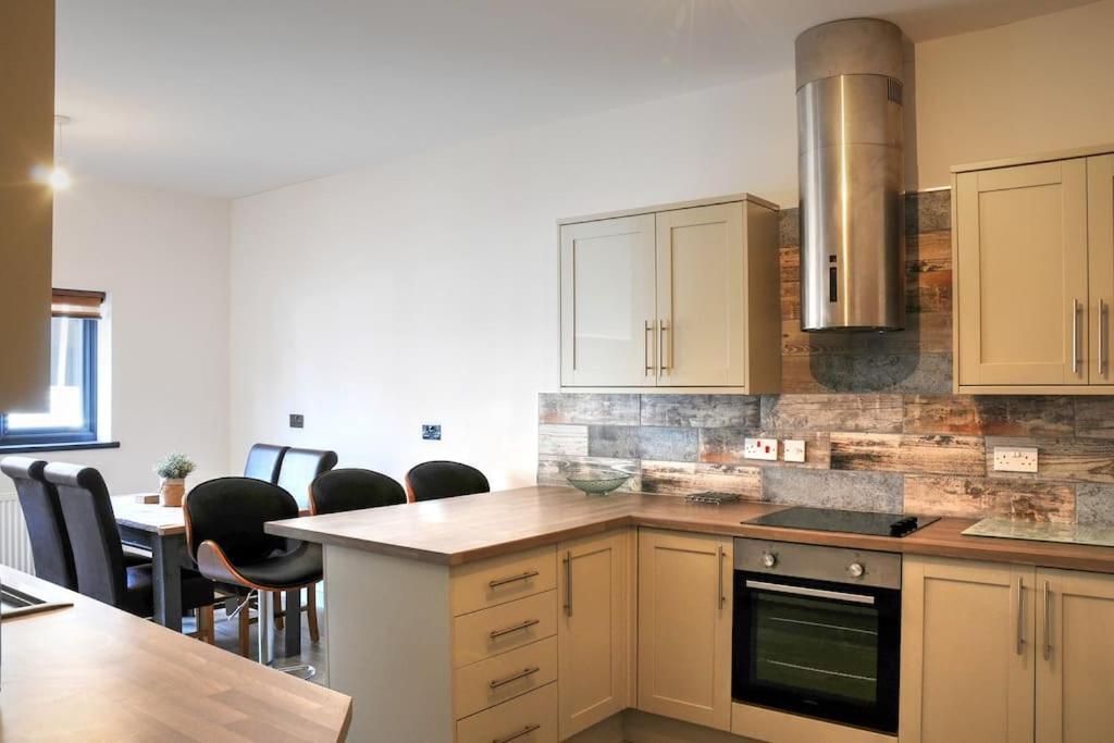 Queensgate Holiday Cottage Beverley With Parking Exterior foto